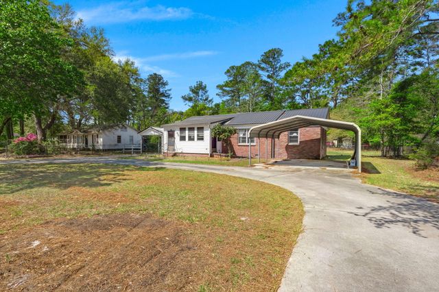 315 George Street, Walterboro, SC 29488