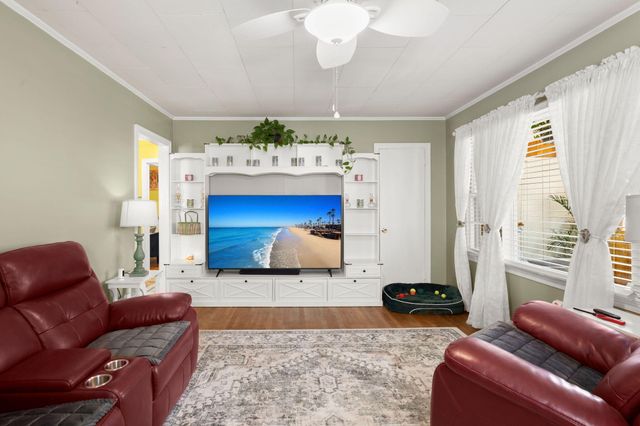 315 George Street, Walterboro, SC 29488