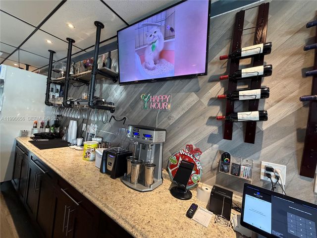 1352 E 4th Ave, Hialeah, FL 33010