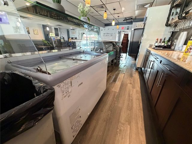 1352 E 4th Ave, Hialeah, FL 33010