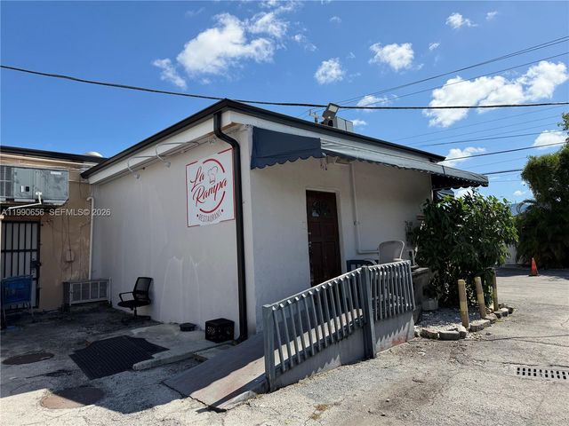 1352 E 4th Ave, Hialeah, FL 33010