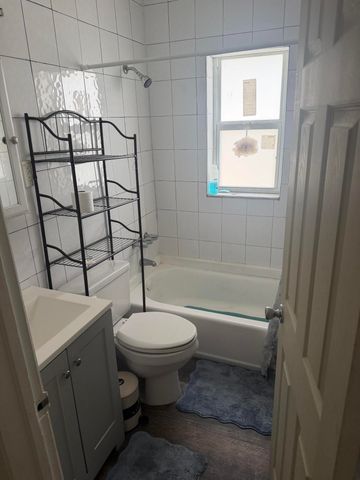 1419 NW 44TH Street 1, Miami, FL 33142