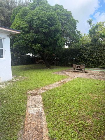 1419 NW 44TH Street 1, Miami, FL 33142