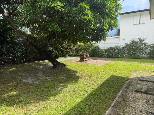 1419 NW 44TH Street 1, Miami, FL 33142