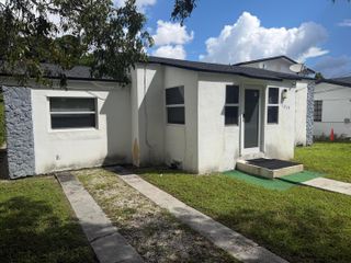 1419 NW 44TH Street 1, Miami, FL 33142