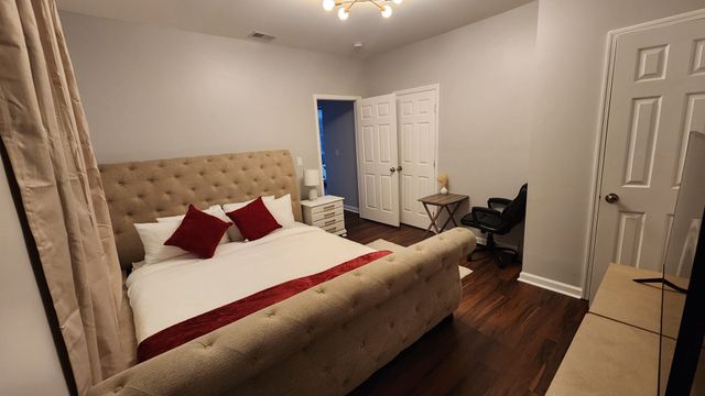 1617 Heiman St, Nashville, TN 37208