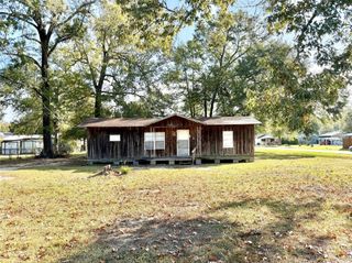 811 S Fenner Avenue, Cleveland, TX 77327