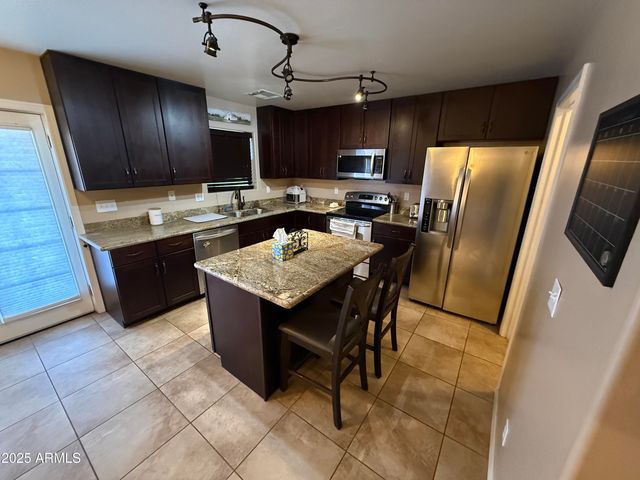 5976 E SUNRISE Circle, Florence, AZ 85132