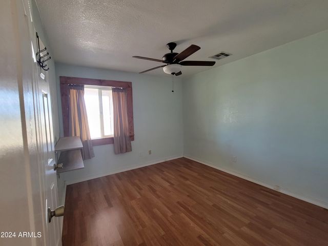 8075 E Bloomfield Road, Hereford, AZ 85615