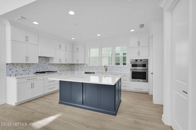 321 REFLECTIONS Avenue, Ponte Vedra, FL 32081