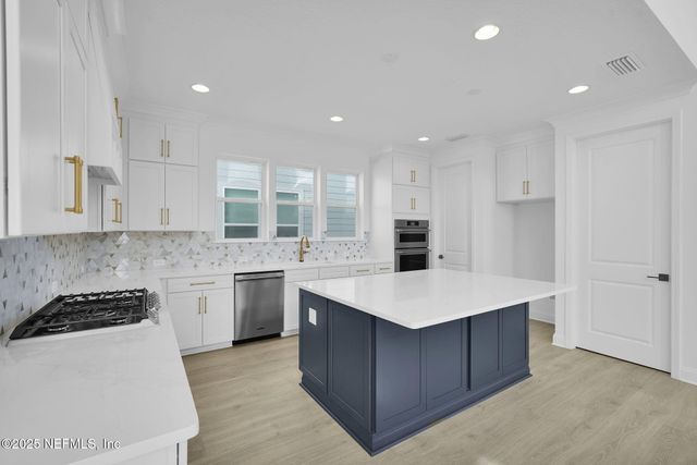 321 REFLECTIONS Avenue, Ponte Vedra, FL 32081