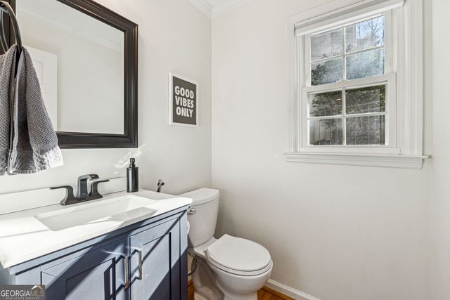 1511 Summerset Drive, Dunwoody, GA 30338
