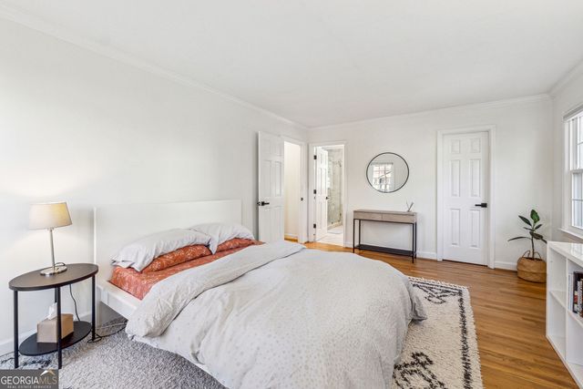 1511 Summerset Drive, Dunwoody, GA 30338