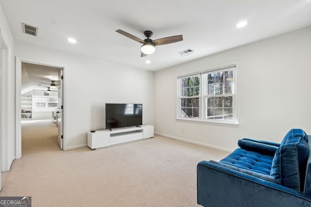 1511 Summerset Drive, Dunwoody, GA 30338