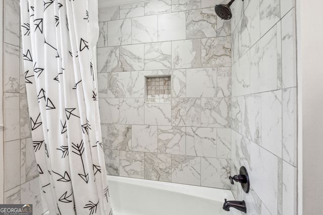 1511 Summerset Drive, Dunwoody, GA 30338