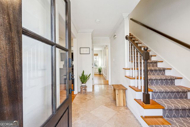 1511 Summerset Drive, Dunwoody, GA 30338