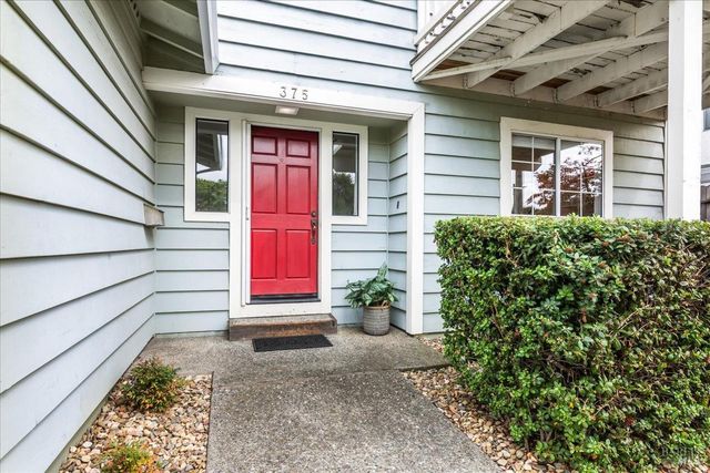 375 E O St, Benicia, CA 94510