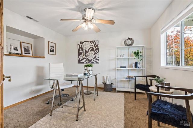 375 E O St, Benicia, CA 94510