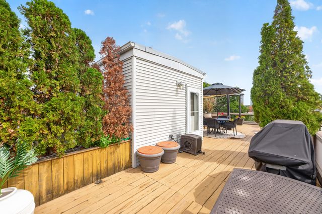 3544 N Fremont Street 4S, Chicago, IL 60657
