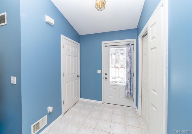 6491 Cranberry Drive, Holly Township, MI 48442