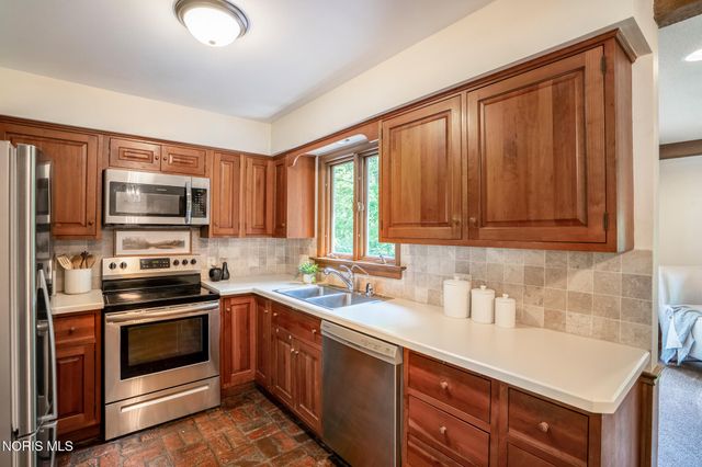 4537 Ginger Trail, Toledo, OH 43623