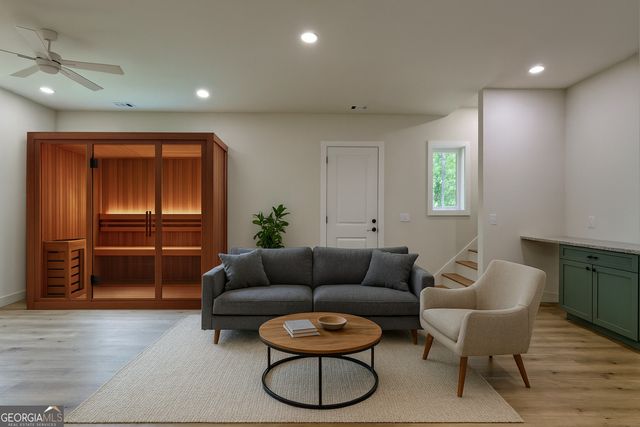 673 Autumn Ridge Drive, Clayton, GA 30525