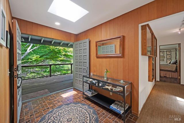 37275 Glennen Dr, Gualala, CA 95445