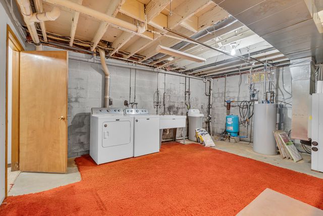 8705 Clark Lake Road, Columbia Twp, MI 49234