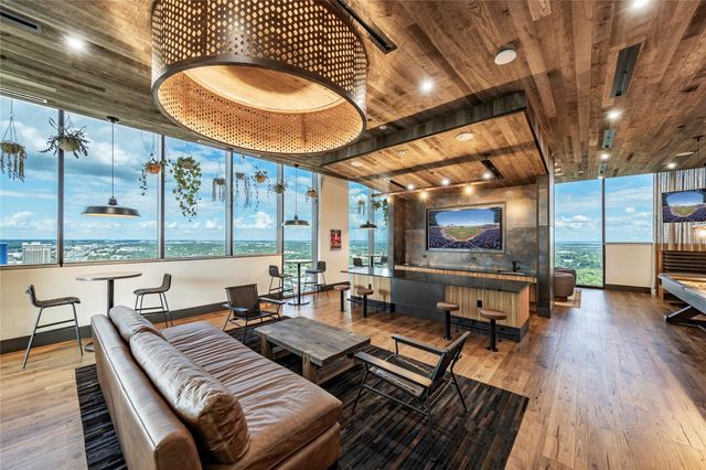 84 East Ave 3704, Austin, TX 78701