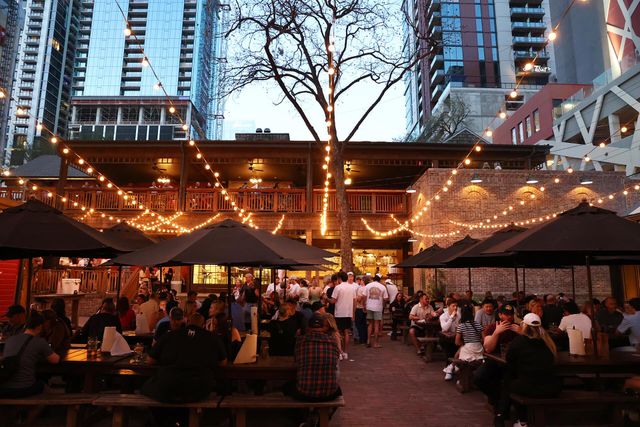 84 East Ave 3704, Austin, TX 78701