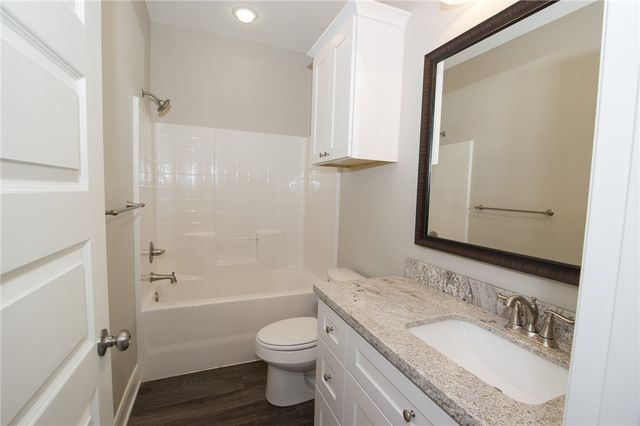 701 Hereford Street Garage Apartment, College Station, TX 77840