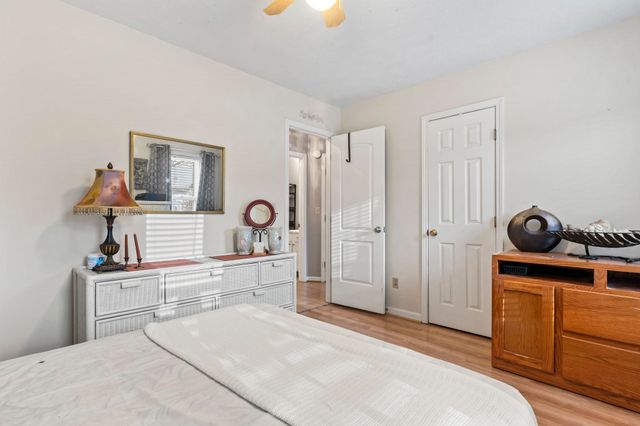 811 9th Ave. S, North Myrtle Beach, SC 29582