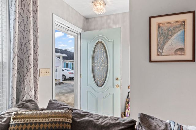 811 9th Ave. S, North Myrtle Beach, SC 29582