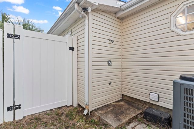 811 9th Ave. S, North Myrtle Beach, SC 29582