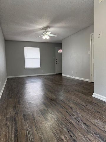 2003 Glen Allen ST 101, Austin, TX 78704
