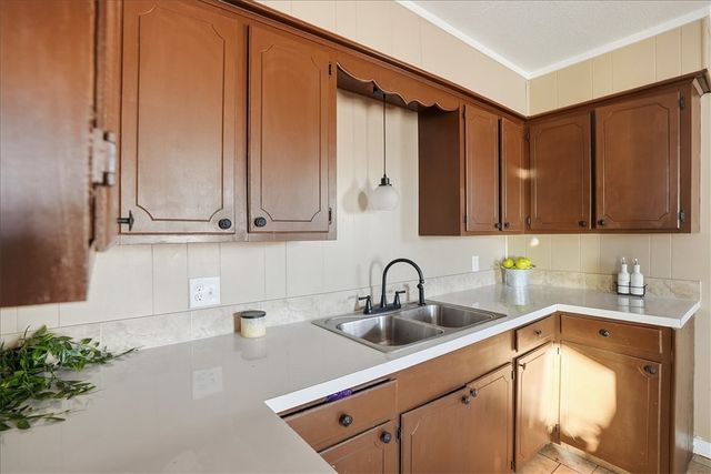 300 Nayer St, Alice, TX 78332