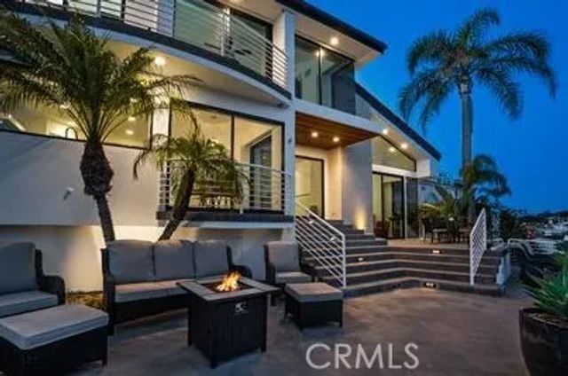 715 Bayside Drive, Newport Beach, CA 92660