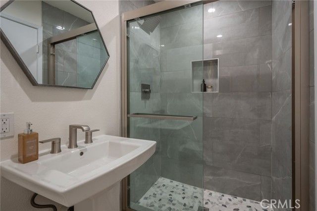 19828 Lull, Winnetka (los Angeles), CA 91306