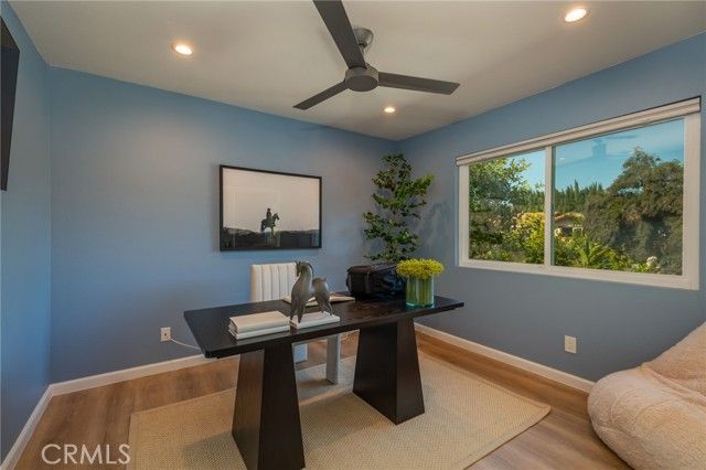 19828 Lull, Winnetka (los Angeles), CA 91306