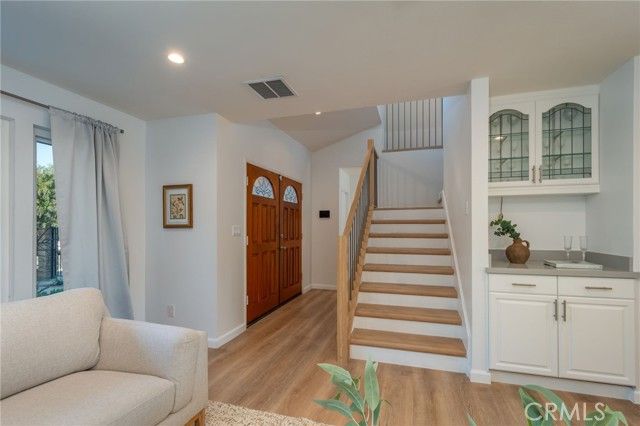 19828 Lull, Winnetka (los Angeles), CA 91306