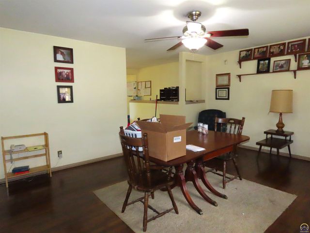 5401 SW 28th ST, Topeka, KS 66614