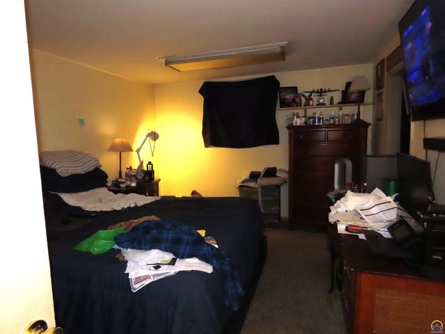 5401 SW 28th ST, Topeka, KS 66614