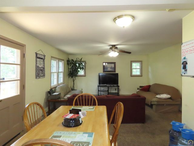 5401 SW 28th ST, Topeka, KS 66614