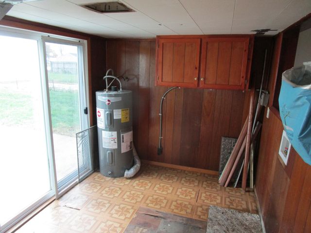 106 E 1st Street 106 E 1st Street, Fletcher, OH 45326