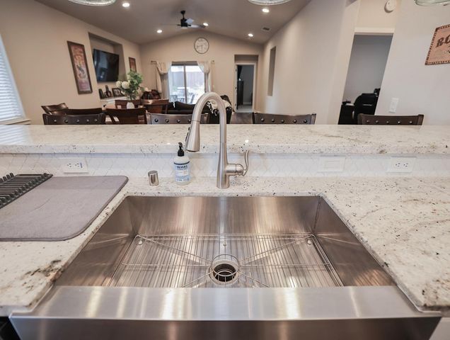 1025 Wilson Ave, Lincoln, CA 95648