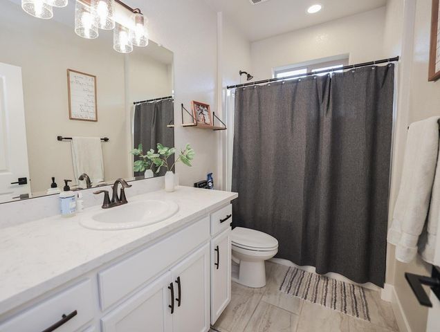 1025 Wilson Ave, Lincoln, CA 95648