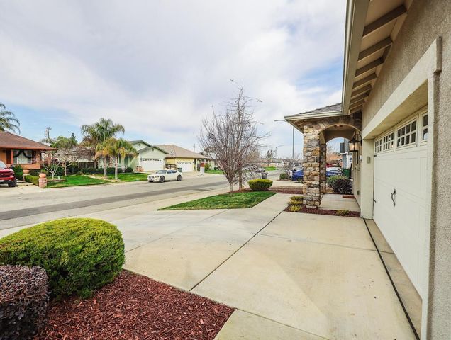 1025 Wilson Ave, Lincoln, CA 95648