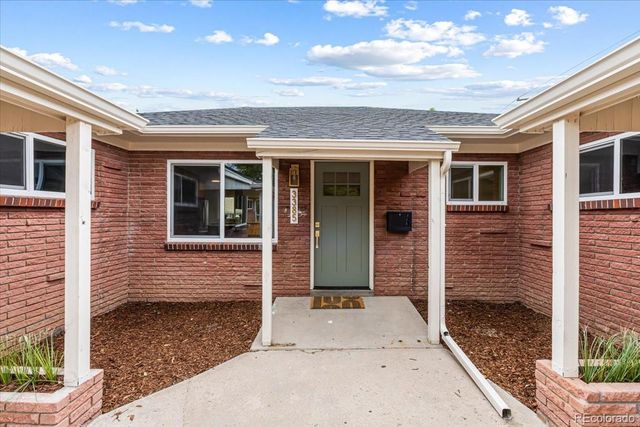 3385 N Kearney Street, Denver, CO 80207