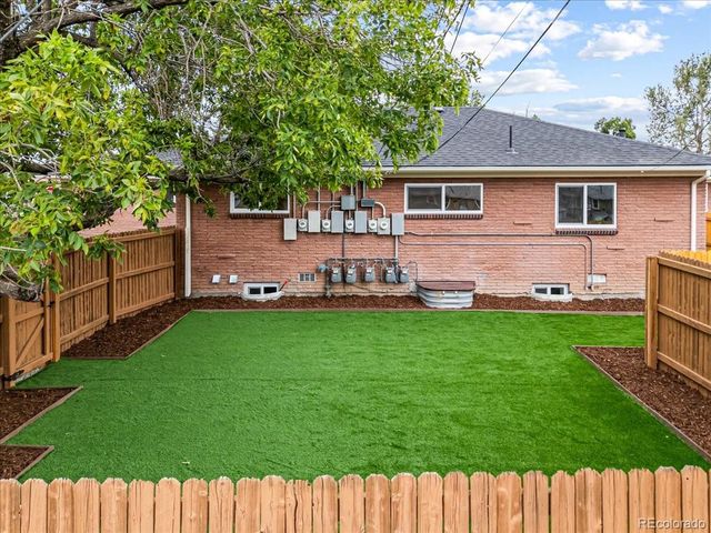 3385 N Kearney Street, Denver, CO 80207