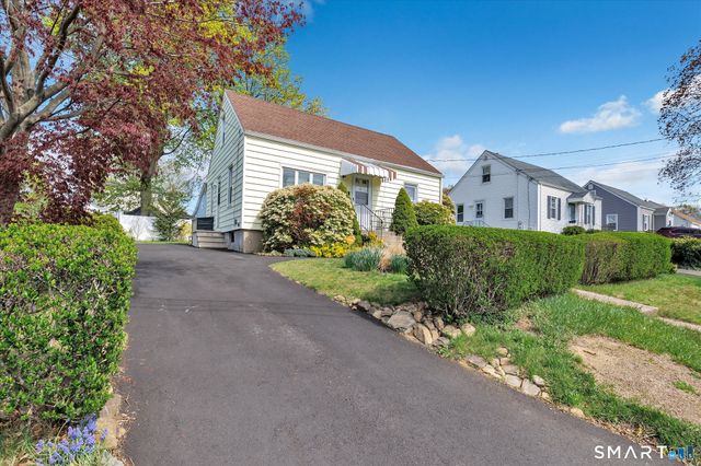 510 Barnum Ter Extension, Stratford, CT 06614